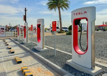 Tesla Free supercharging stations