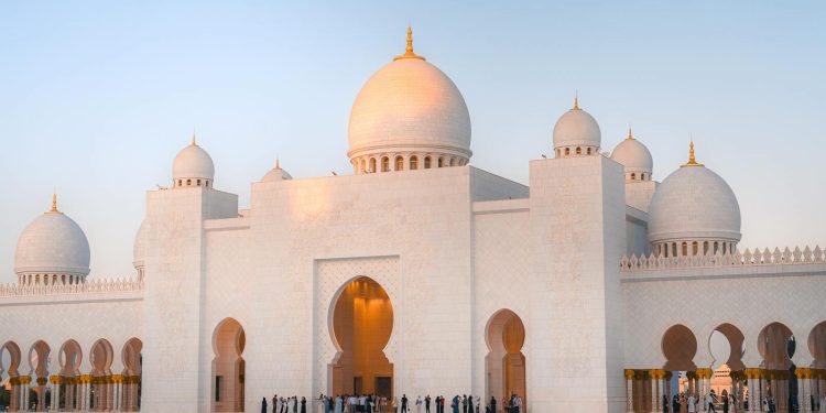 Excellent News for Commuters: Dubai RTA Announces Hijri New Year Schedule with Free Parking, Metro, Tram, and Bus Timings