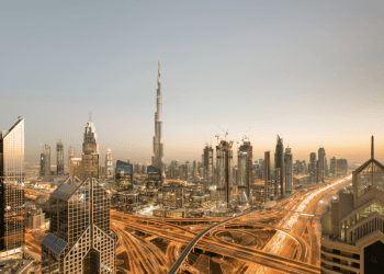 Dubai’s Population Hit 4.74 Million After Dropping 61,000.What the Rebound Tells You About the City’s Real Foundations.