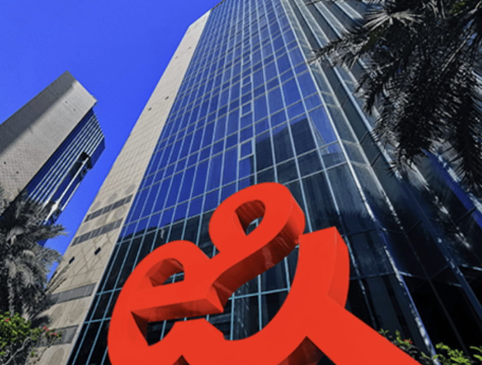 e& UAE technology telecom revenue 2026