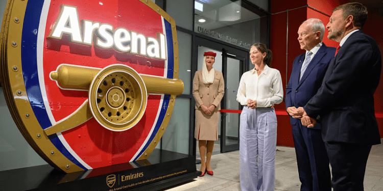 Emirates and Arsenal Unveil 'The Aircrafted Arsenal Crest'